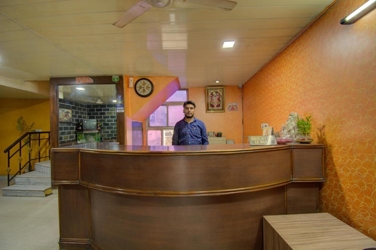 OYO 16002 Hotel Shaan Jaipur Buitenkant foto